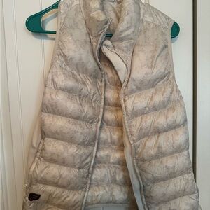 Fabletics Light Beige Puffer Vest